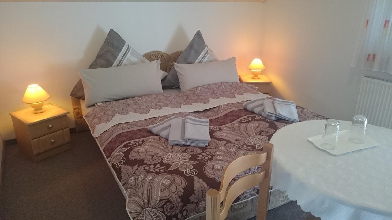 Natalie Appartment Buk Ngoại thất bức ảnh
